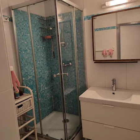 Privees Homestay Venissieux